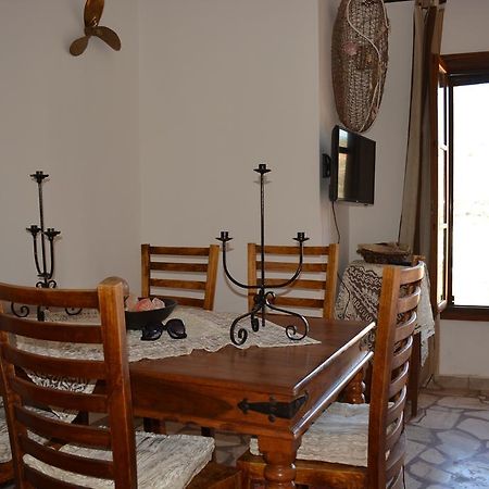 הוילה Meyísti P&M House מראה חיצוני תמונה